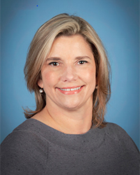 Lynn Dobbs, LICSW Photo